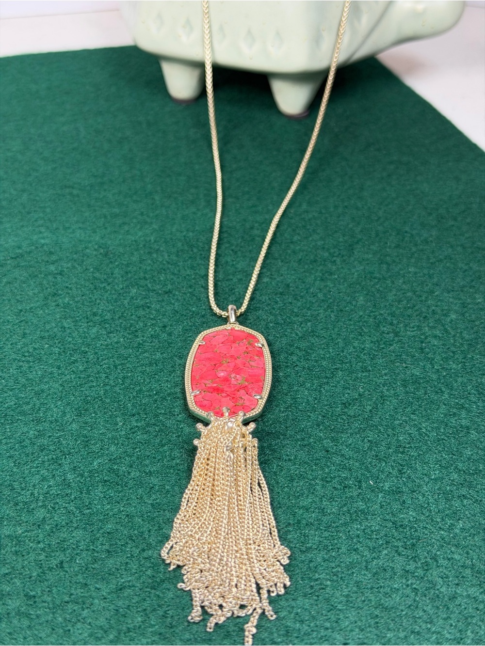 Kendra Scott Pink Stone Tassel Pendant Necklace Gold Tone Long Chain - Picture 5 of 9